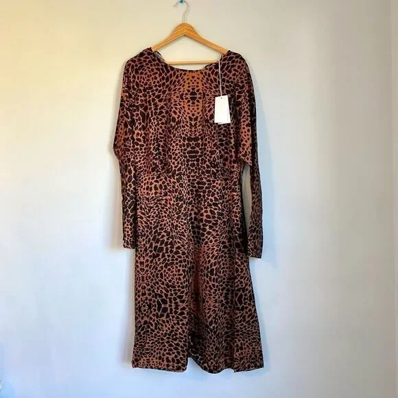 Hugo boss darkea long sleeve animal print dress NWT - Picture 6 of 9